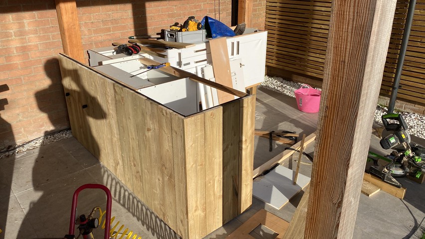 Wrap around cabinet sides