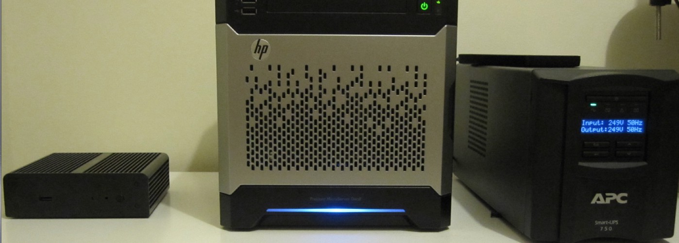 Server with UPS